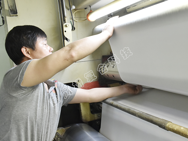 热熔胶膜复合面料