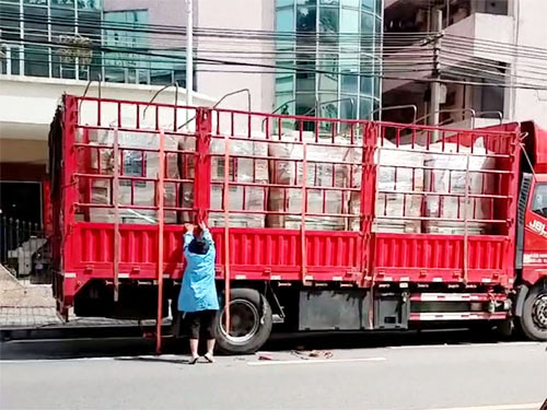 恒温恒湿箱装车