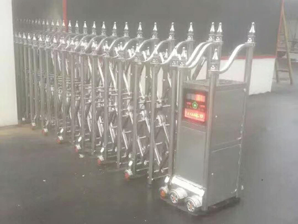 东莞电动伸缩门