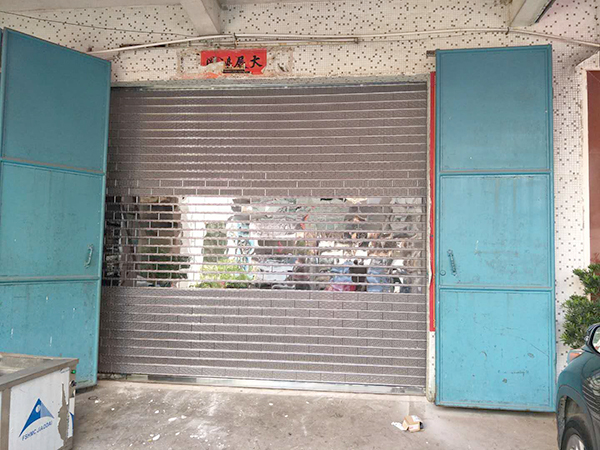 东莞东城电动水晶门