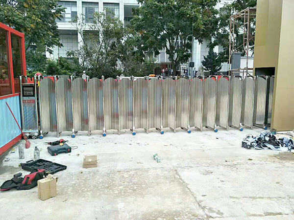 深圳福田电动屏风伸缩...