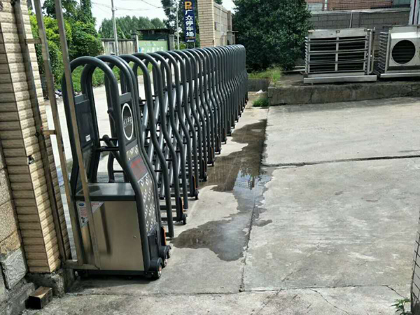 惠州顺兴食品厂电动门...