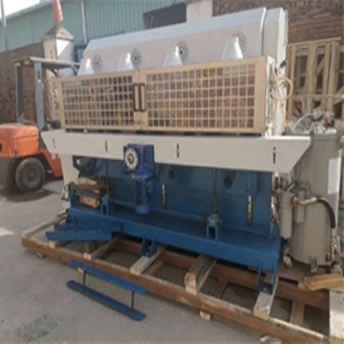 飞翼拉丝机出货