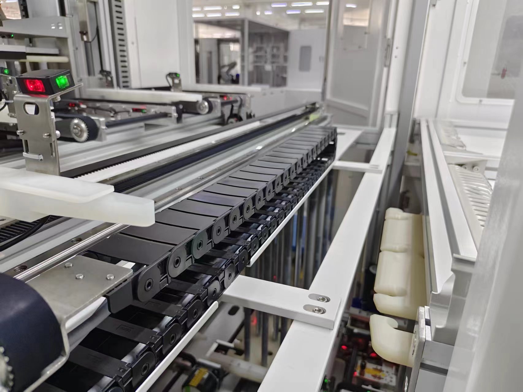 尼龙拖链半径的重要性