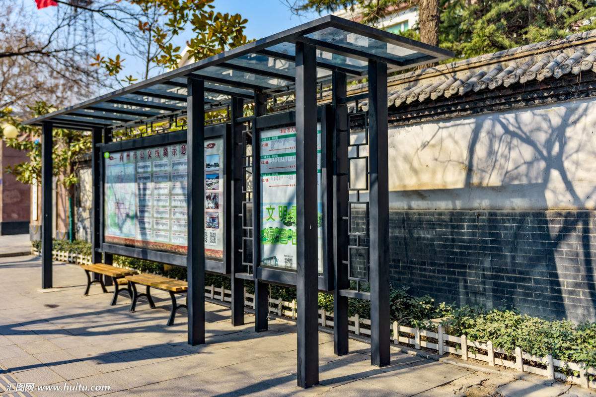 贵州候车亭项目已全部...