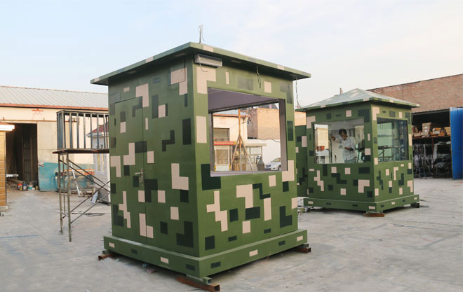 长沙游乐园设备控制室...