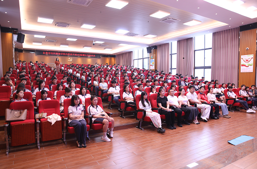 广东省积极推进学校急...