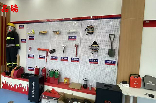 好提议！建立学校急救...