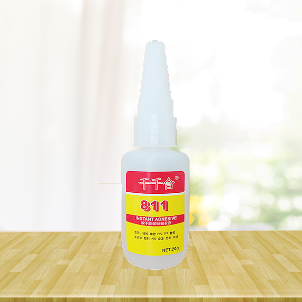 低白化811瞬间强力胶