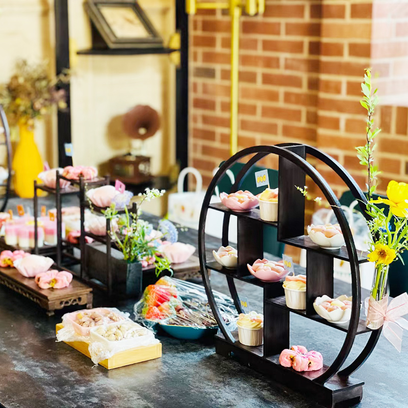 精选甜品台