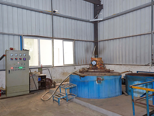 氮化车间（真空炉热处理退磁中）