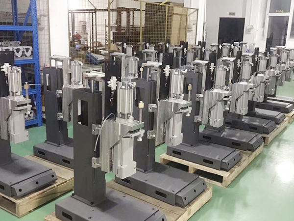 高精密机装配车间