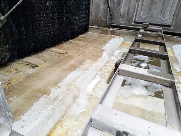 其他工业设备水池清洗