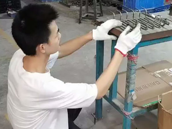 人工效检烧烤炉发热管