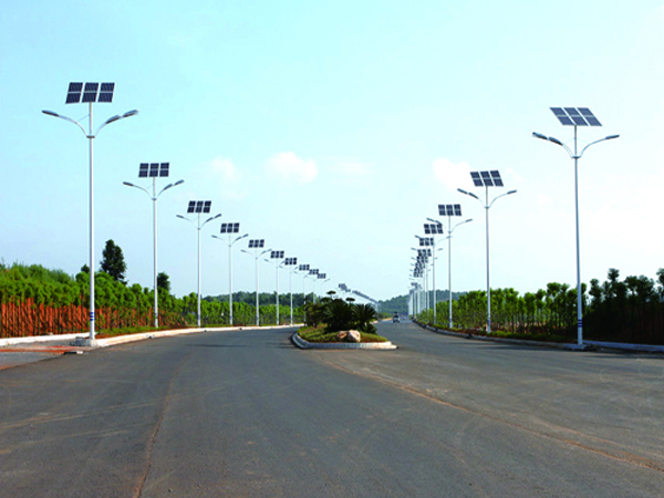 120W分体太阳能路灯