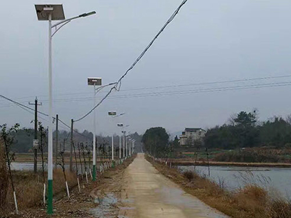 20W分体太阳能路灯