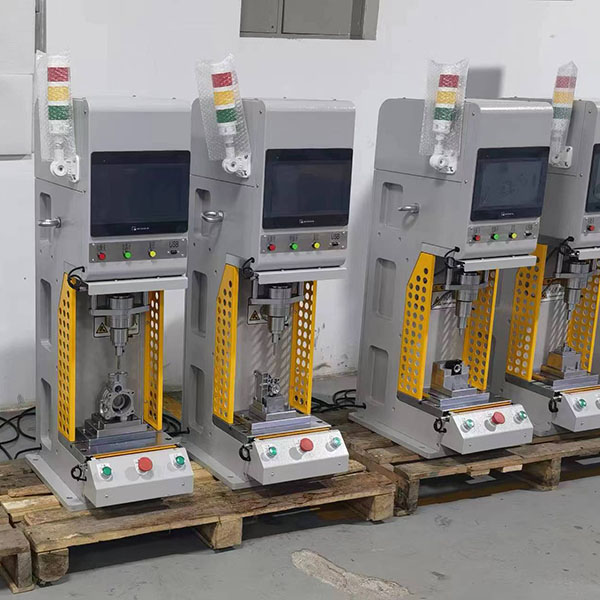 桌面型伺服压力机