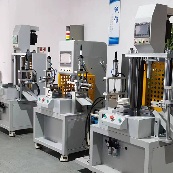 转盘式伺服压力机