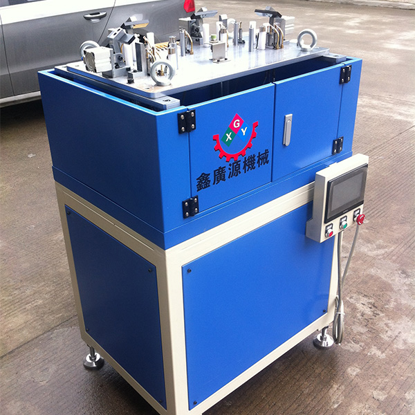 多轴仰式自动攻牙机