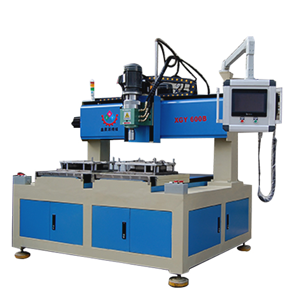 数控自动铆钉机