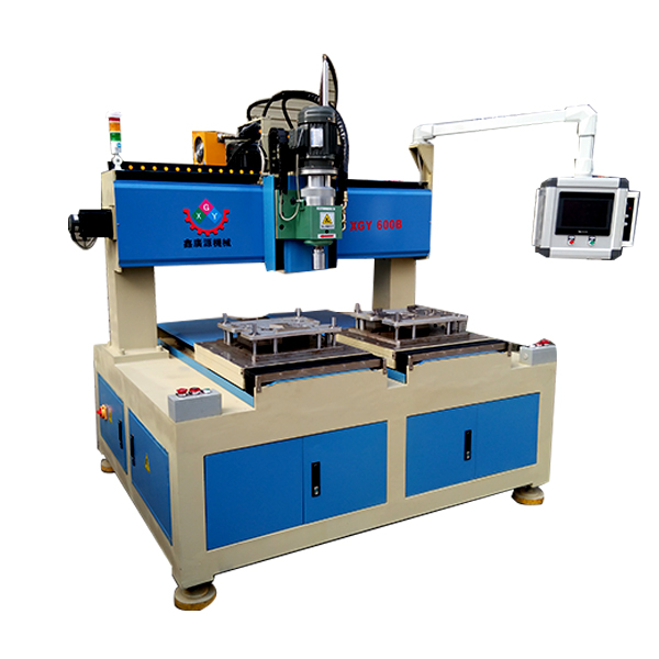 双工作台旋铆钉机