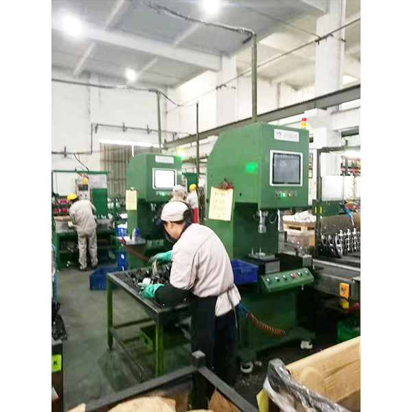 伺服压力机生产线