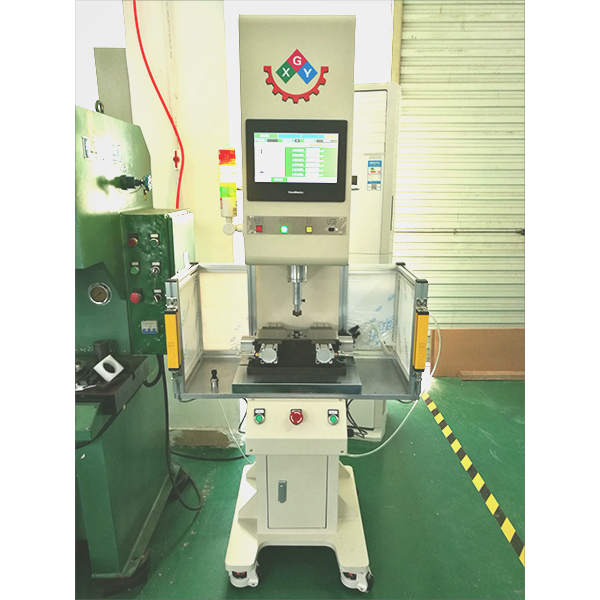 3T精密伺服压力机