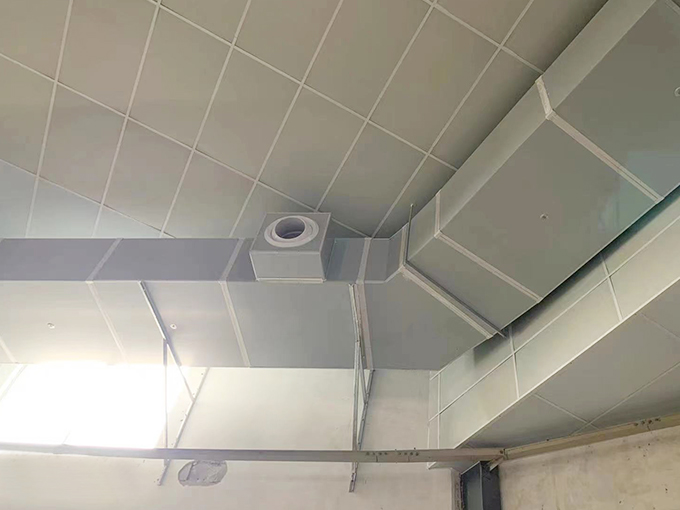 东莞彩钢酚醛复合风管...