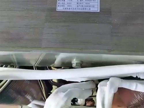 出口变压器
