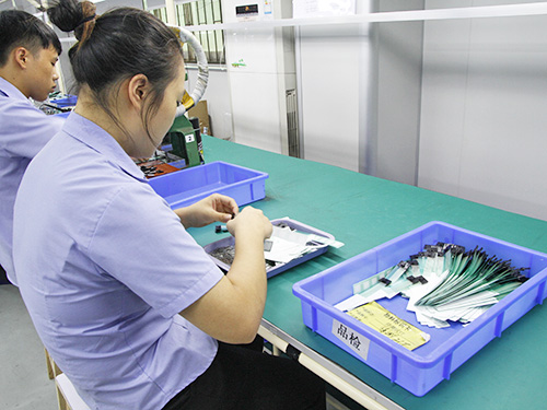 铭板品检车间一处