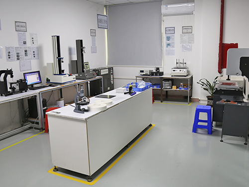 品质保证车间一角