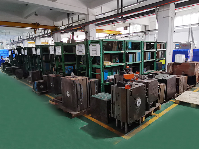 塑胶件模具仓库