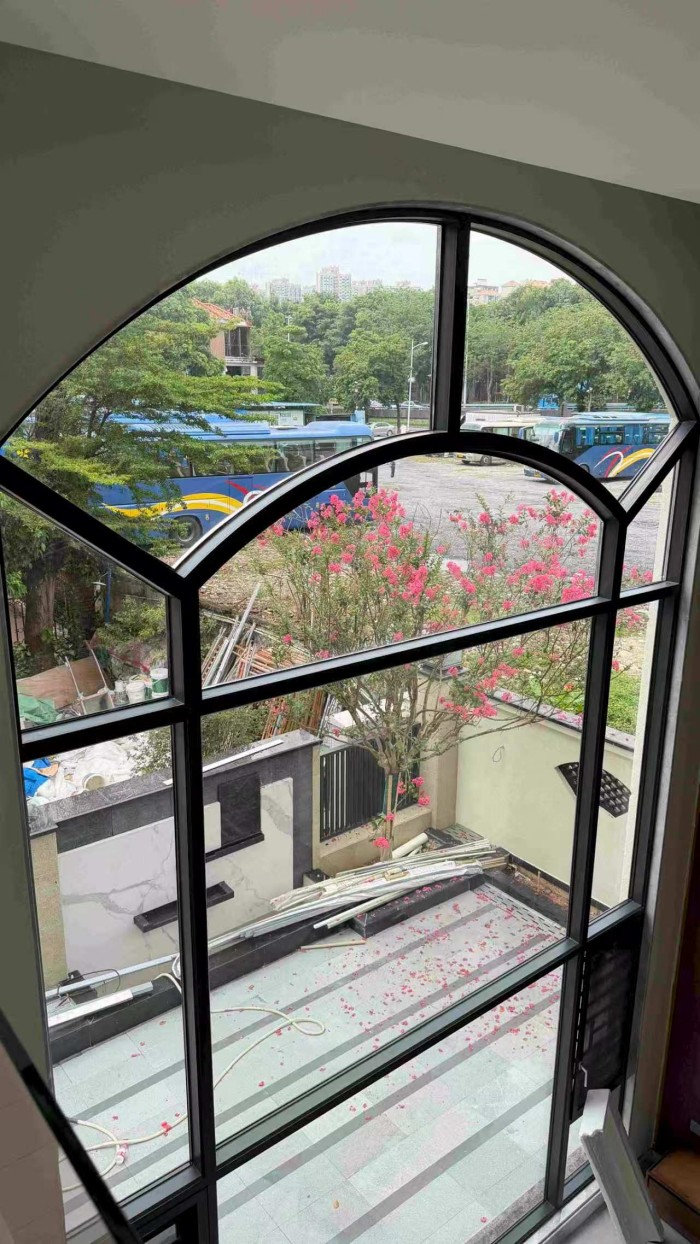惠州自建房门窗怎么配？批量做先看排产一致性