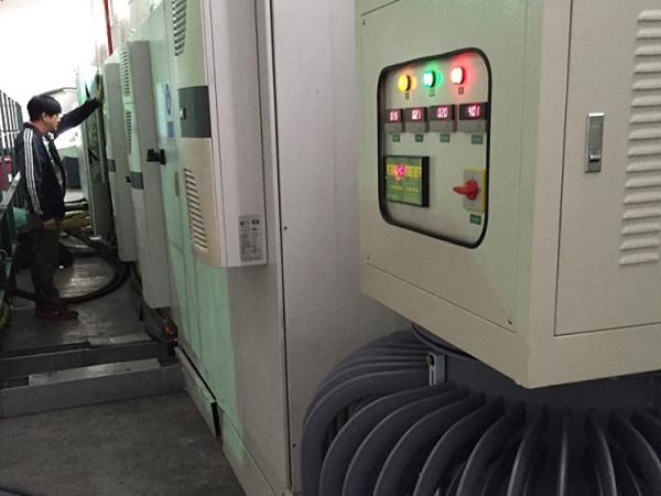 珠海斗门三相稳压器2...