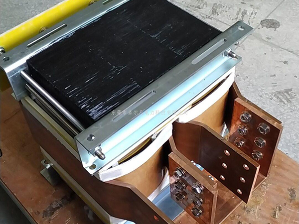 真空镀膜机电阻蒸发变...