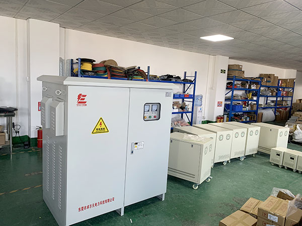 光伏变压器带箱