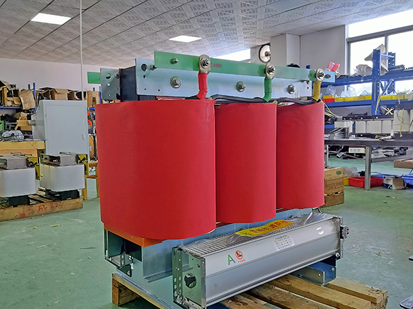 储能变压器690V变...