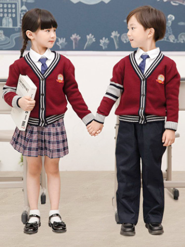 幼儿园园服秋冬礼服三件套