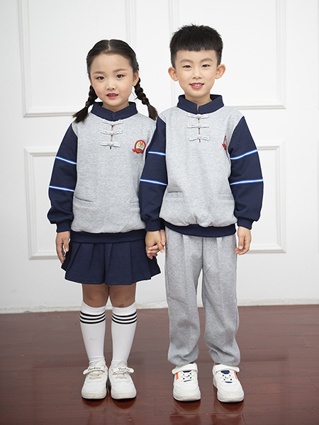 2020冬季新款幼儿园园服套装