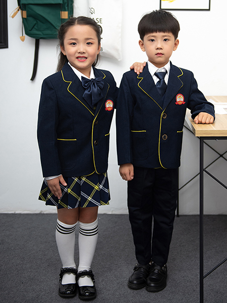 冬季新款西服套装幼儿园园服