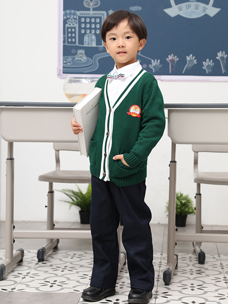 冬季新款幼儿园园服