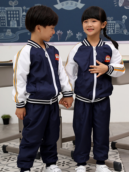 秋冬新款幼儿园园服休闲运动套装