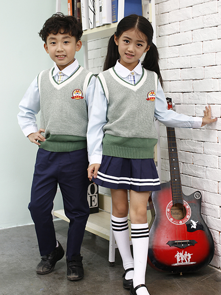 冬季童装新款园服