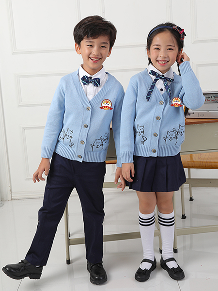 蓝色毛衣三件套校服