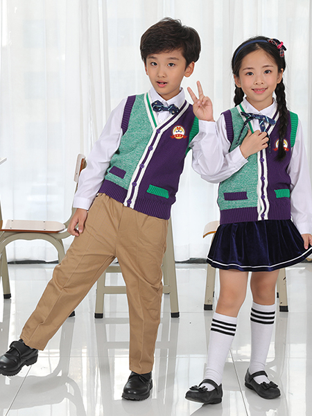 冬季幼儿园园服