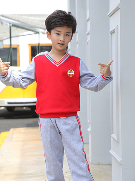 幼儿园春秋套头衫园服