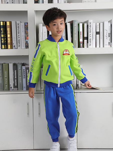 幼儿园运动风校服