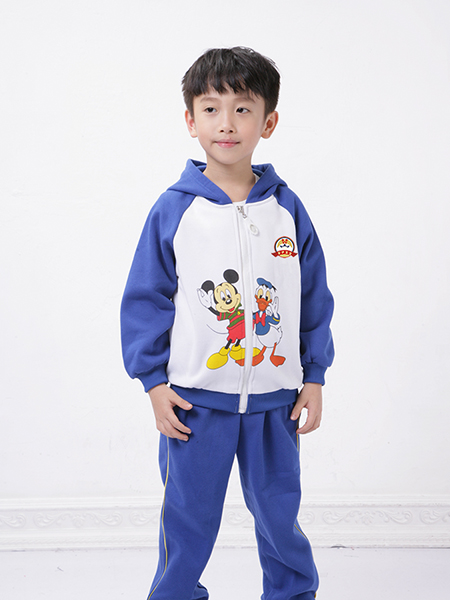 春季幼儿园校服