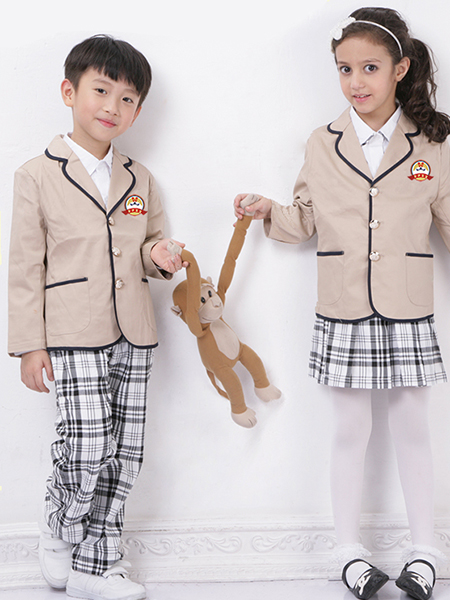 幼儿园冬季园服