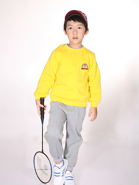 幼儿园套头衫园服